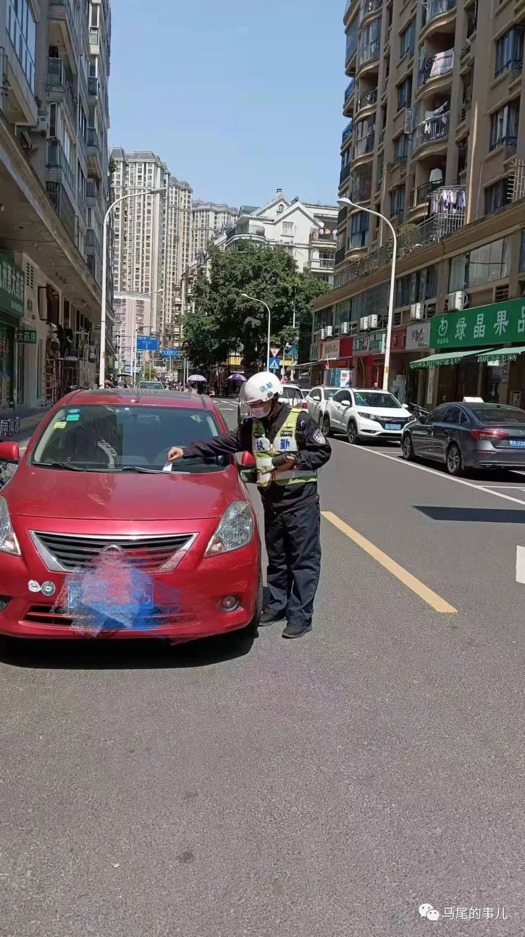 停车莫任性!马尾交警持续开展违停整治行动 停车莫任性!马尾交警持续开展违停整治行动