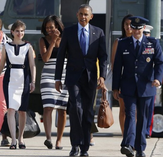 奥巴马忧埃及危机致电穆尔西称不支持任一政党