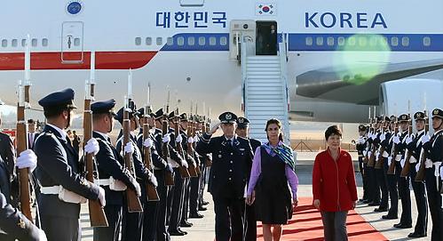 朴槿惠抵拉美之行第三站智利将同智利总统会谈