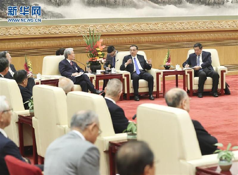 (时政)李克强会见日本经济界代表访华团