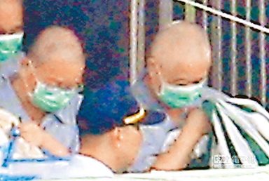 前海軍上校郭力恆(右)因在拉法葉艦採購弊案收取回扣,最高法院16日將他重判15年。(本報資料照片)