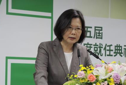 被疑操刀提前对决朱立伦? 蔡英文:太戏剧化