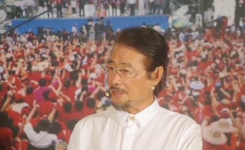 施明德炮火对准绿营轰蔡英文“媚富”(图)