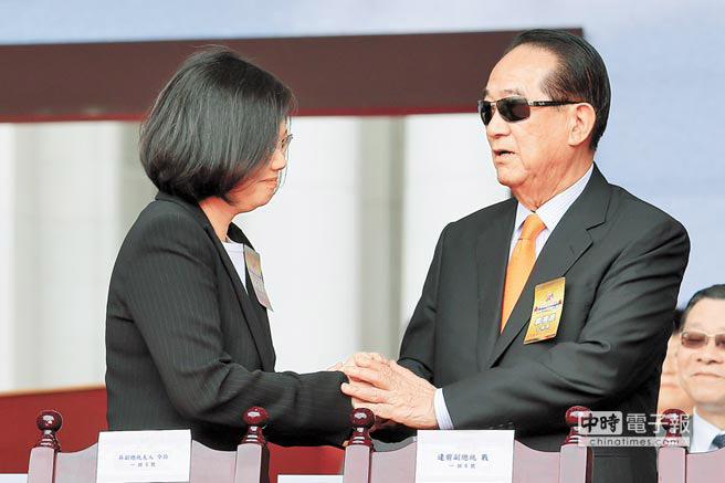 台媒:绿营回击宋楚瑜 民亲暧昧关系生变