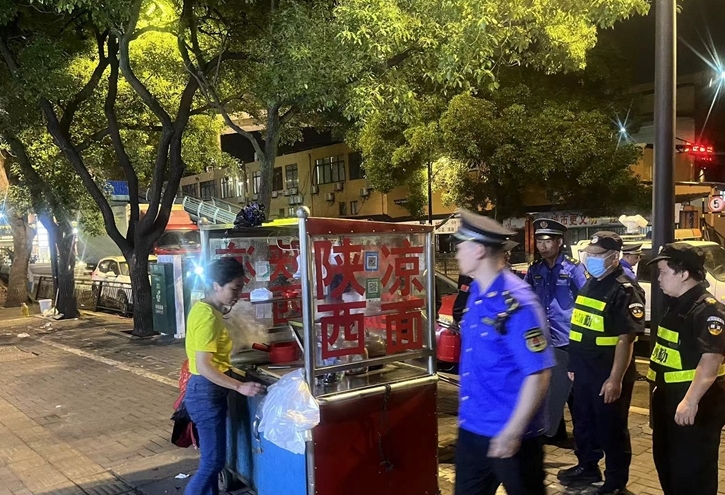 马尾专项整治餐饮油烟扰民