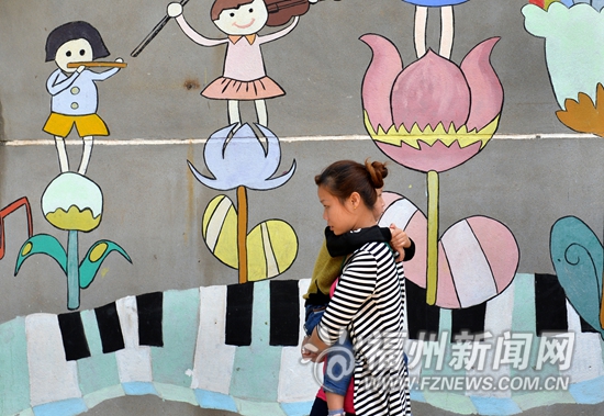 为“星星的孩子”点亮一盏灯　请关注自闭症儿童家庭的困难和艰辛