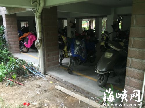 武夷绿洲百辆电动车烧毁　火患没消除管理更混乱