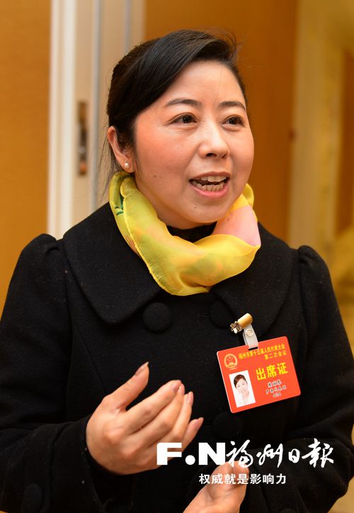 罗源团代表陈丽琴：完善公共文化服务体系