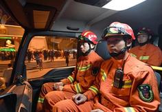 （社会）（2）消防“铁汉”李志亮的百炼青春