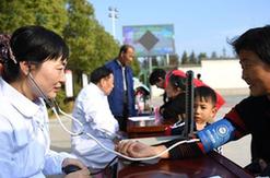 （健康）（1）安徽肥西：医疗服务到乡村