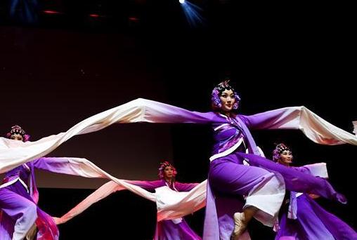 （国际）（2）“四海同春”慰侨演出在悉尼举行