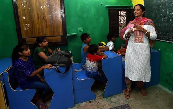 （国际）（3）探访印度社区文化学校