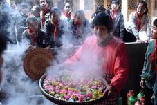 （社会）（1）浙江诸暨：古村落里体验清明习俗