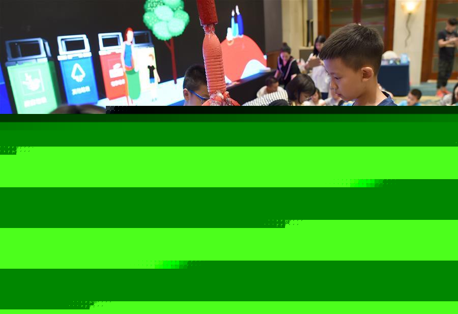 （社会）（3）杭州：学垃圾分类 从娃娃抓起