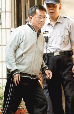 陈水扁近期手术被曝每日漏尿但拒穿尿布