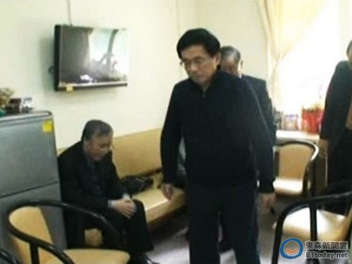 陈水扁如厕跌倒骨折医师女婿称无须外送就医