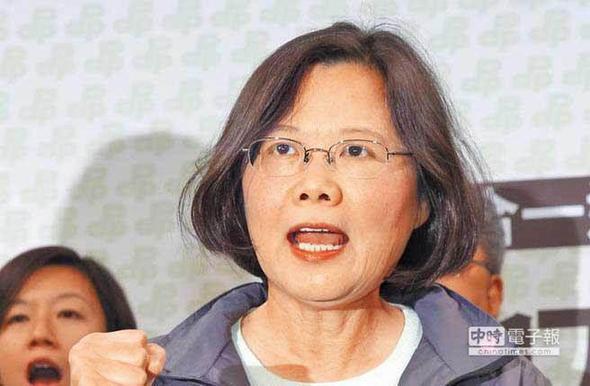 蔡英文批准徐佳青辞民进党发言人：已逾越发言人角色